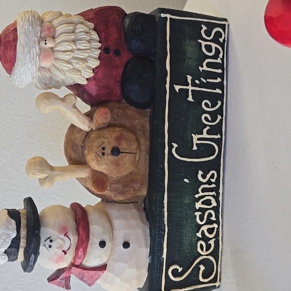 5 Piece Christmas Decor - Picture 6 of 7